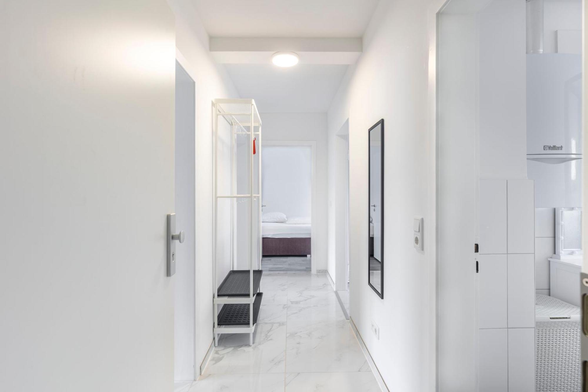 44 Apartments - Modern, Gemuetlich, Wlan, Balkon, Stellplatz Wuppertal Ngoại thất bức ảnh