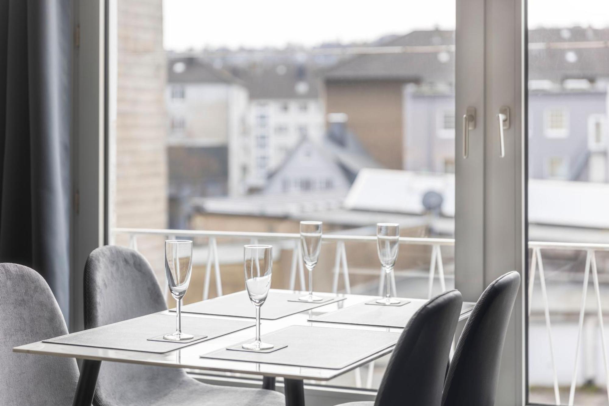 44 Apartments - Modern, Gemuetlich, Wlan, Balkon, Stellplatz Wuppertal Ngoại thất bức ảnh